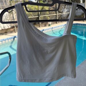 VITALITY CLOUD 2 ASYM TANK (Snow in Small) - White One-Shoulder Crop Top